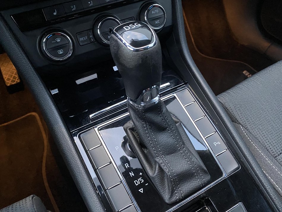 Škoda Superb III 2.0 TDI 