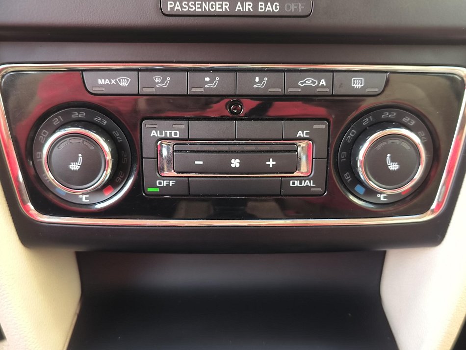 Škoda Superb II 3.6 FSi 