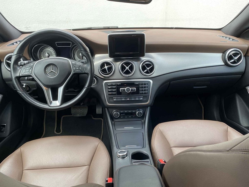 Mercedes-Benz CLA 2.2 CDI 