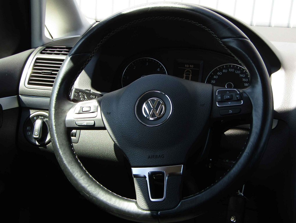 Volkswagen Touran 1.6TDi 