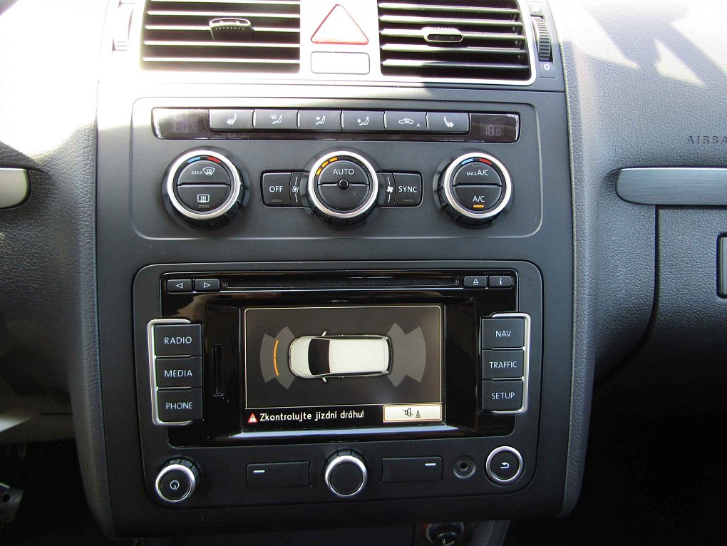 Volkswagen Touran 1.6TDi 