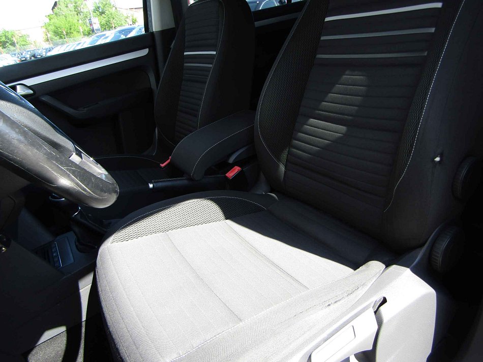 Volkswagen Touran 1.6TDi 