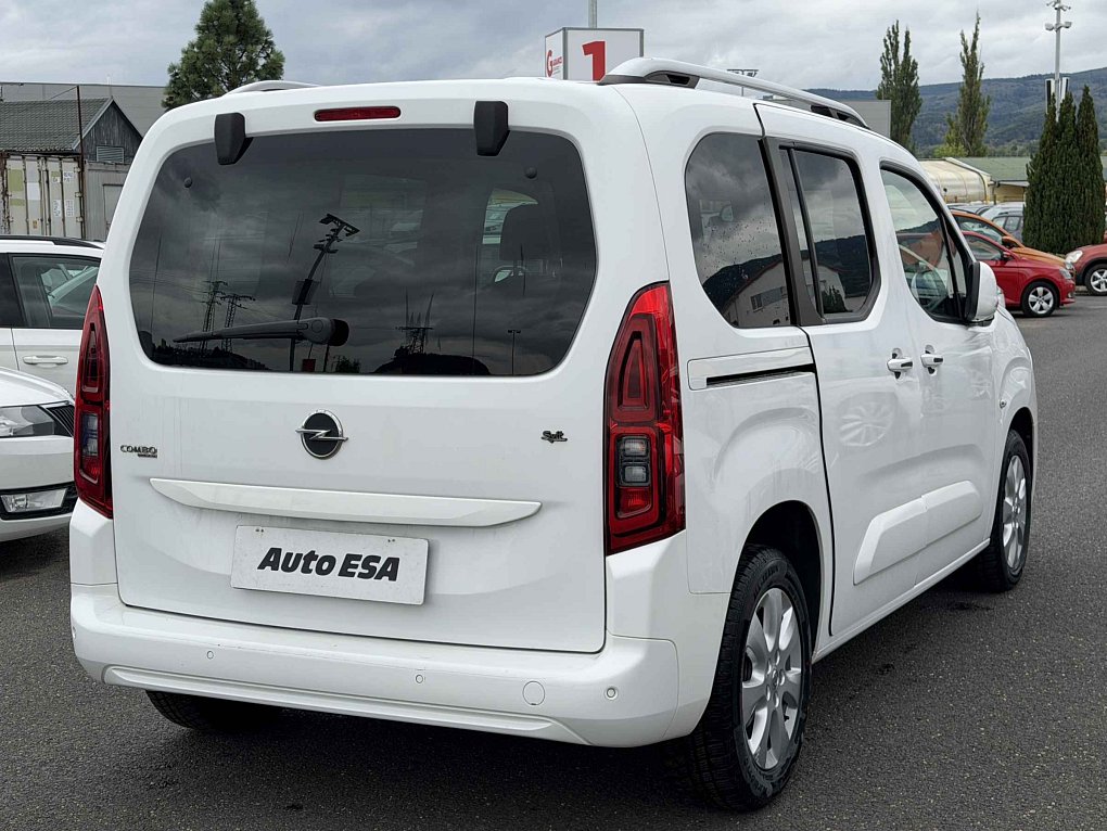 Opel Combo 1.5 CDTi 