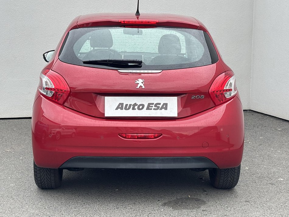 Peugeot 208 1.0i 