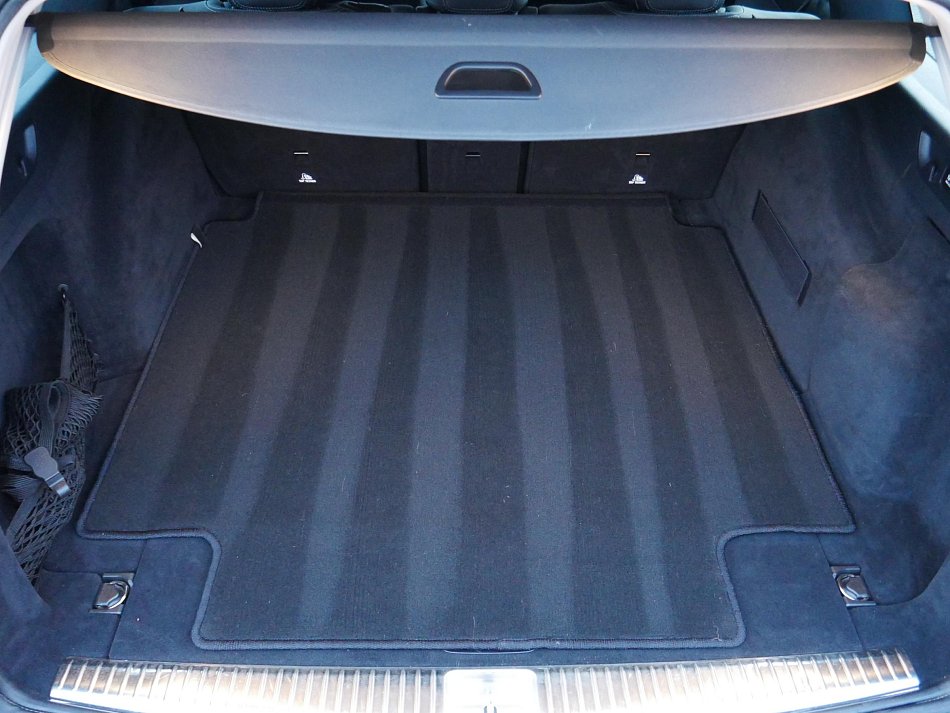 Mercedes-Benz Třída E 2.0CDi  E200