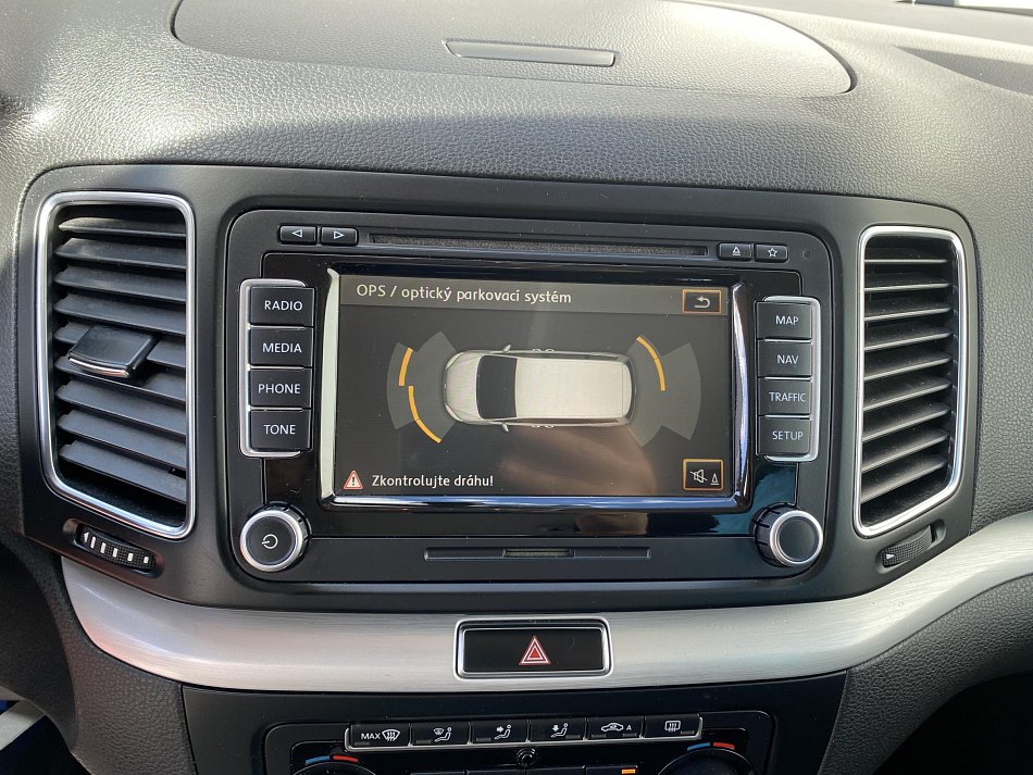 Volkswagen Sharan 2.0 TDi Style