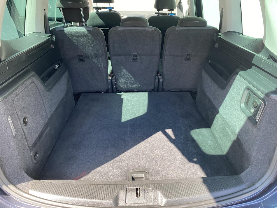 Volkswagen Sharan 2.0 TDi Style