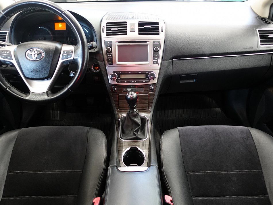 Toyota Avensis 2.0D-4D 