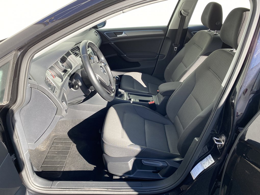 Volkswagen Golf 1.2 TSi Comfortline VII