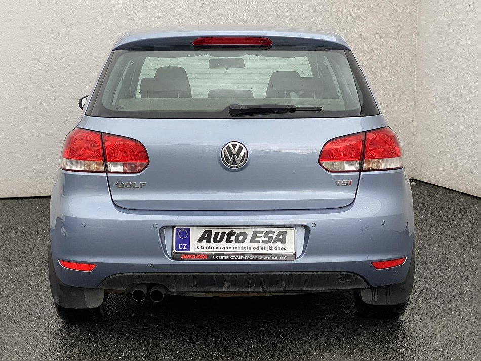 Volkswagen Golf 1.4 TSi 