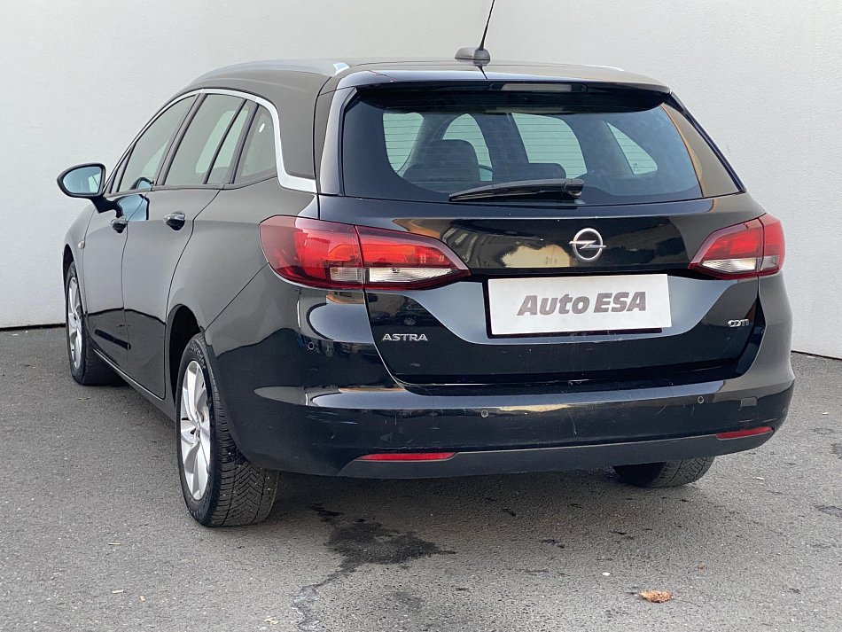 Opel Astra 1.6CDTi 