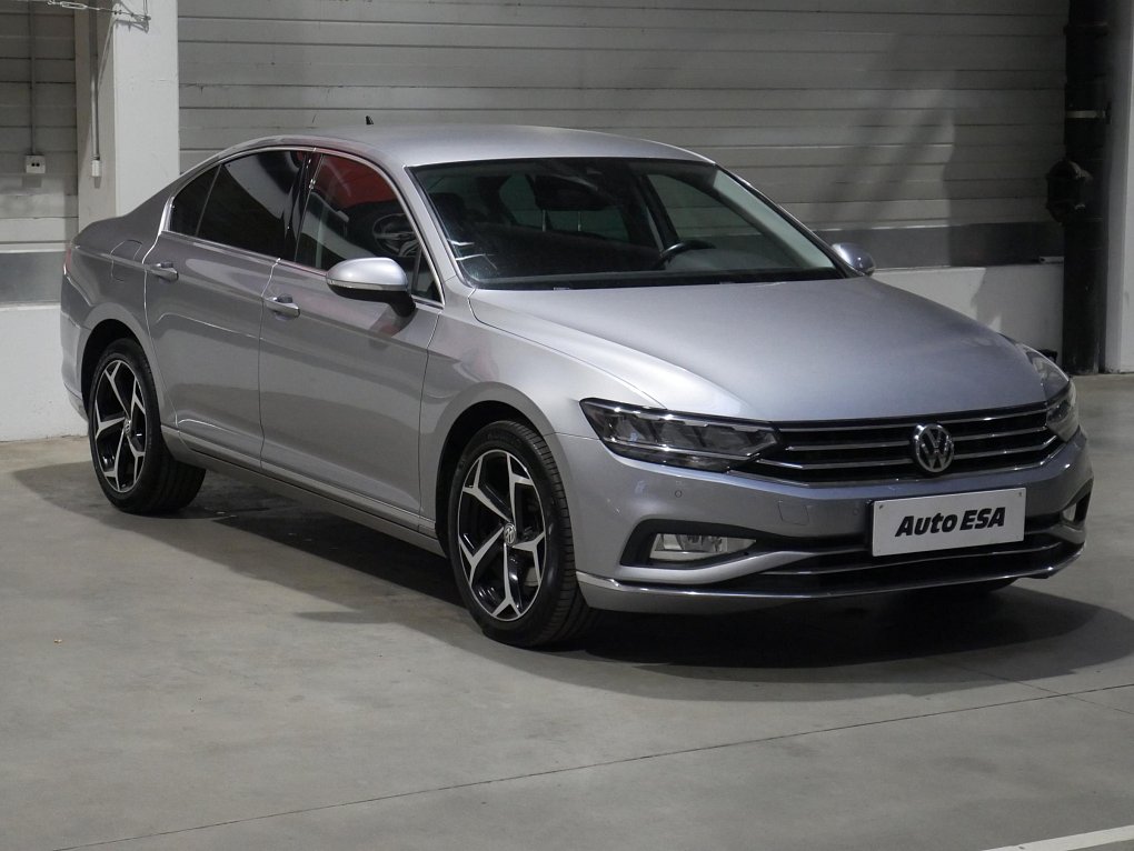 Volkswagen Passat 2.0 TSi Elegance