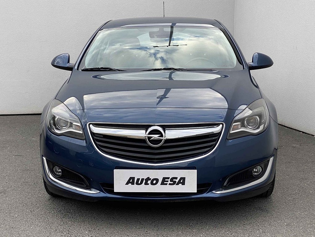 Opel Insignia 1.6CDTi 