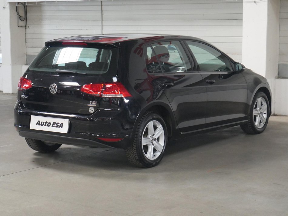 Volkswagen Golf 1.2TSi 