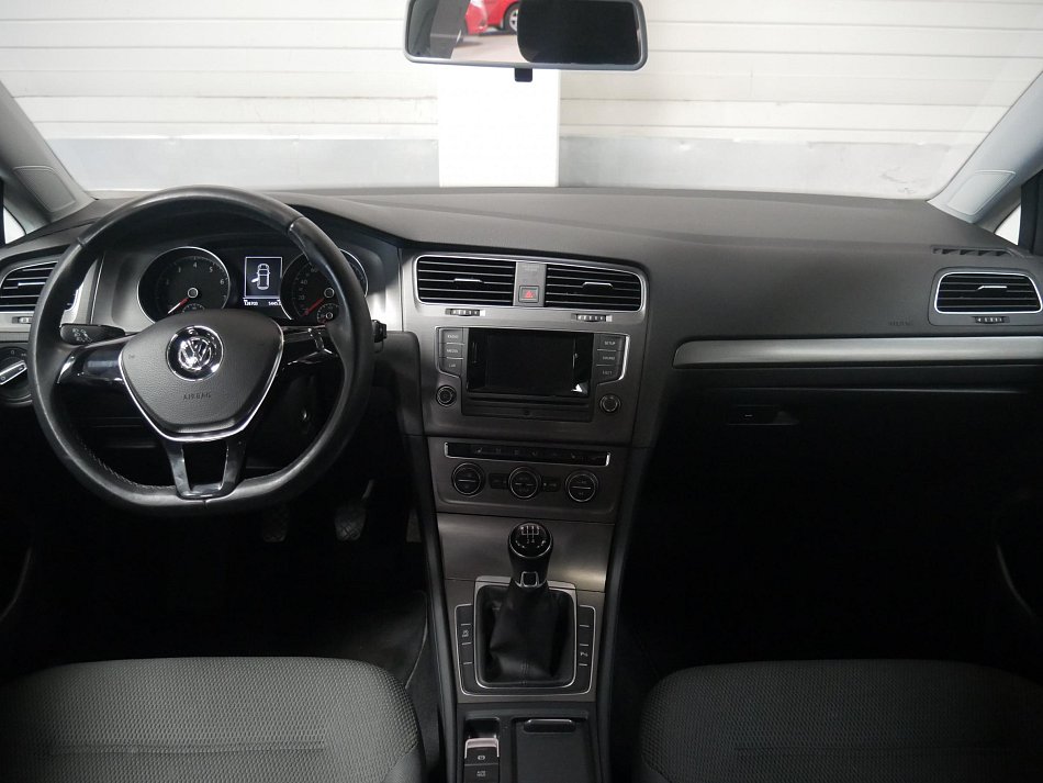 Volkswagen Golf 1.2TSi 