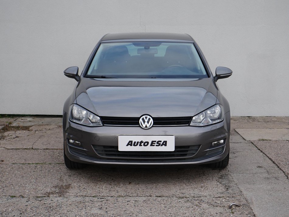 Volkswagen Golf 1.2 TSi 