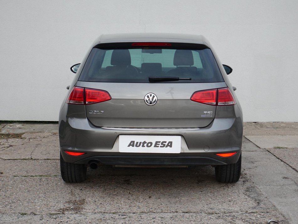 Volkswagen Golf 1.2 TSi 