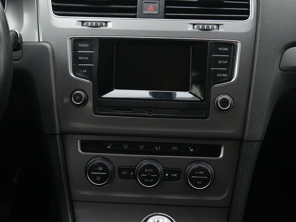 Volkswagen Golf 1.2 TSi 