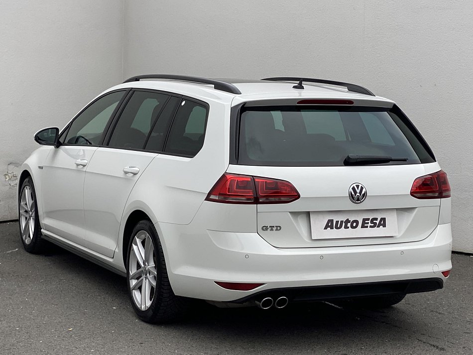 Volkswagen Golf 2.0TDi  GTD