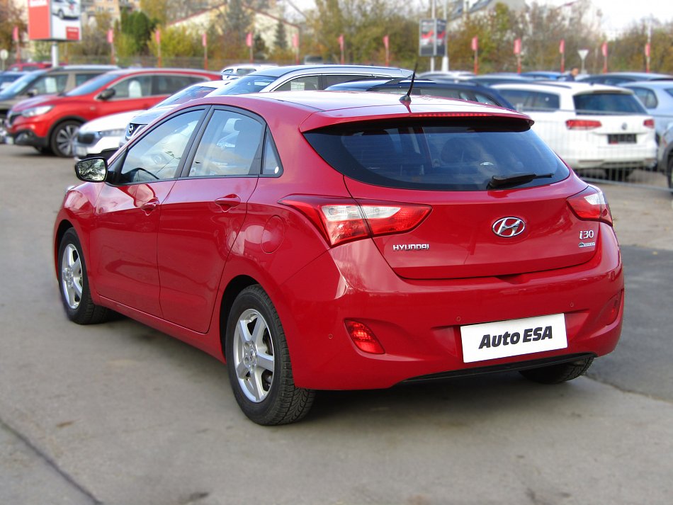Hyundai I30 1.6GDi Trikolor