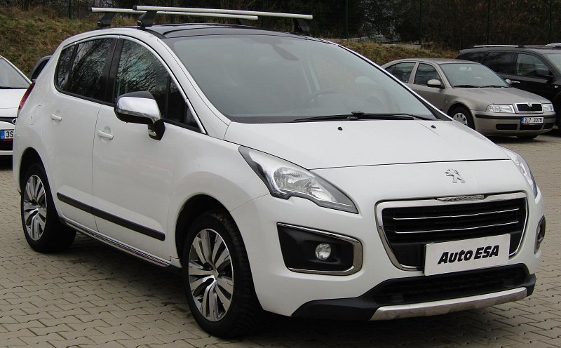 Peugeot 3008 1.2PT 