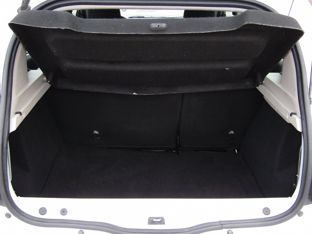 Dacia Sandero 1.0i 
