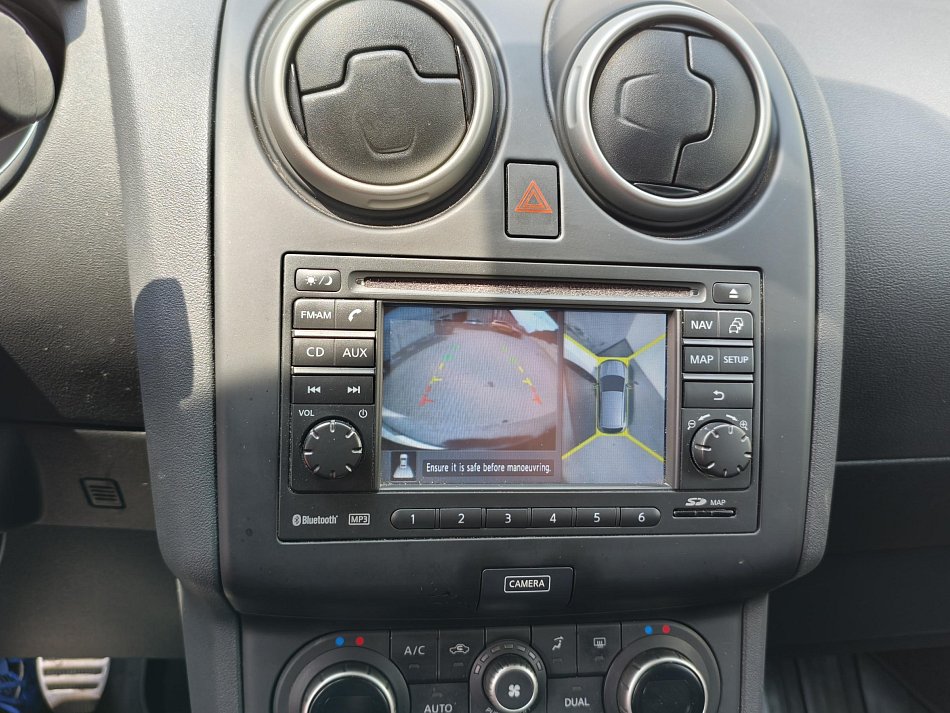 Nissan Qashqai 2.0i Acenta 4x4