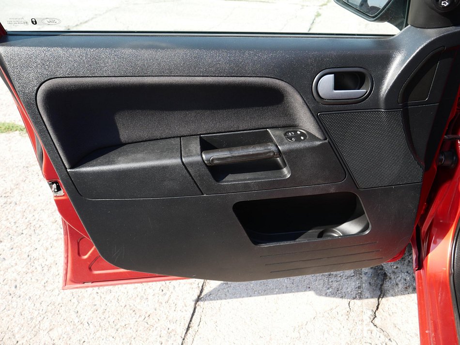 Ford Fusion 1.4i 