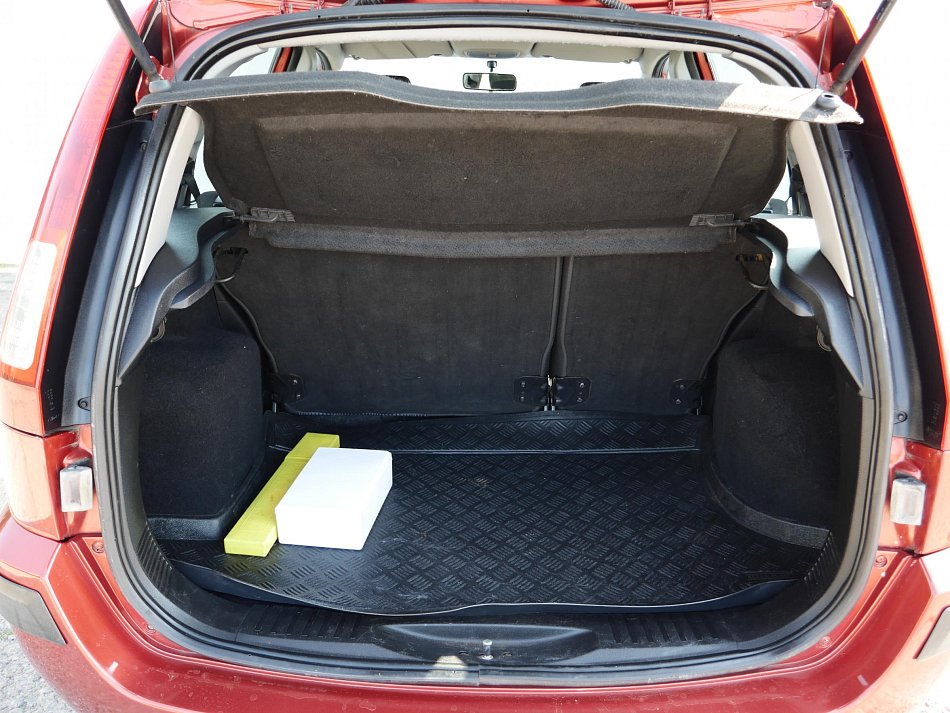 Ford Fusion 1.4i 