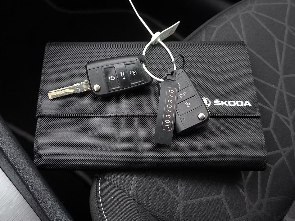 Škoda Octavia III 1.5 TSi Clever