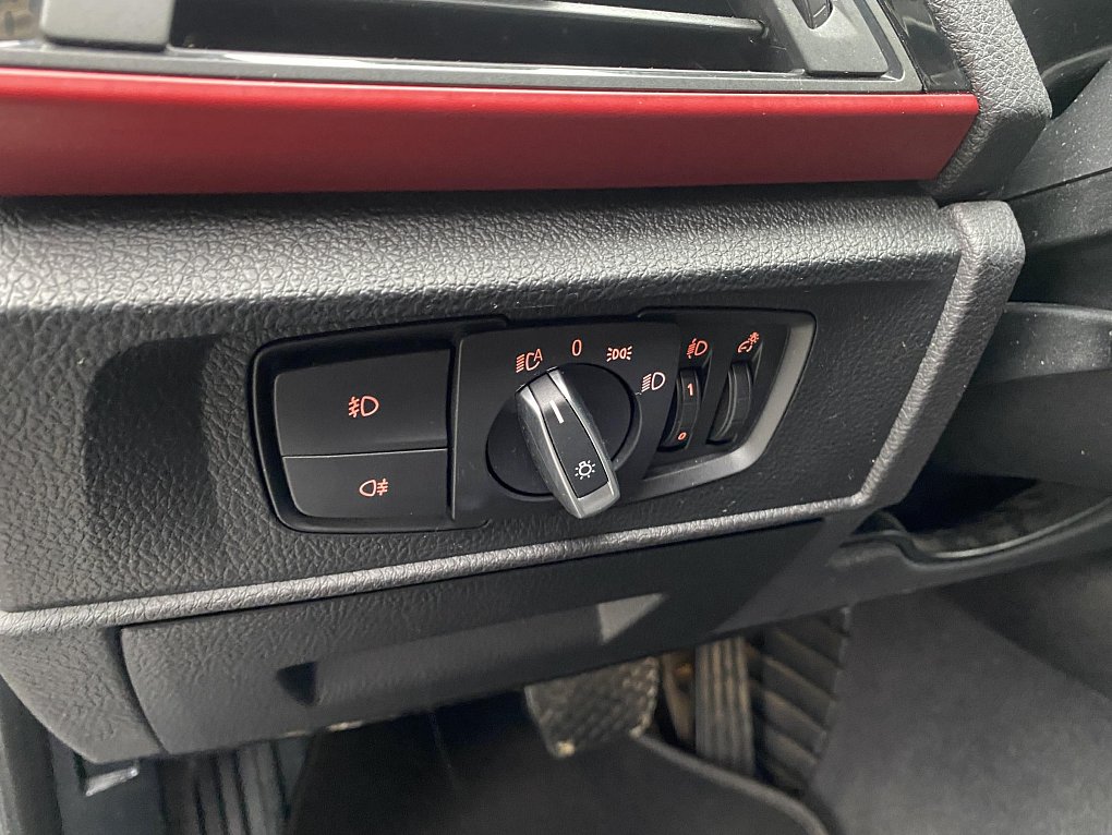 BMW Řada 1 1.5i Sport Line 118i