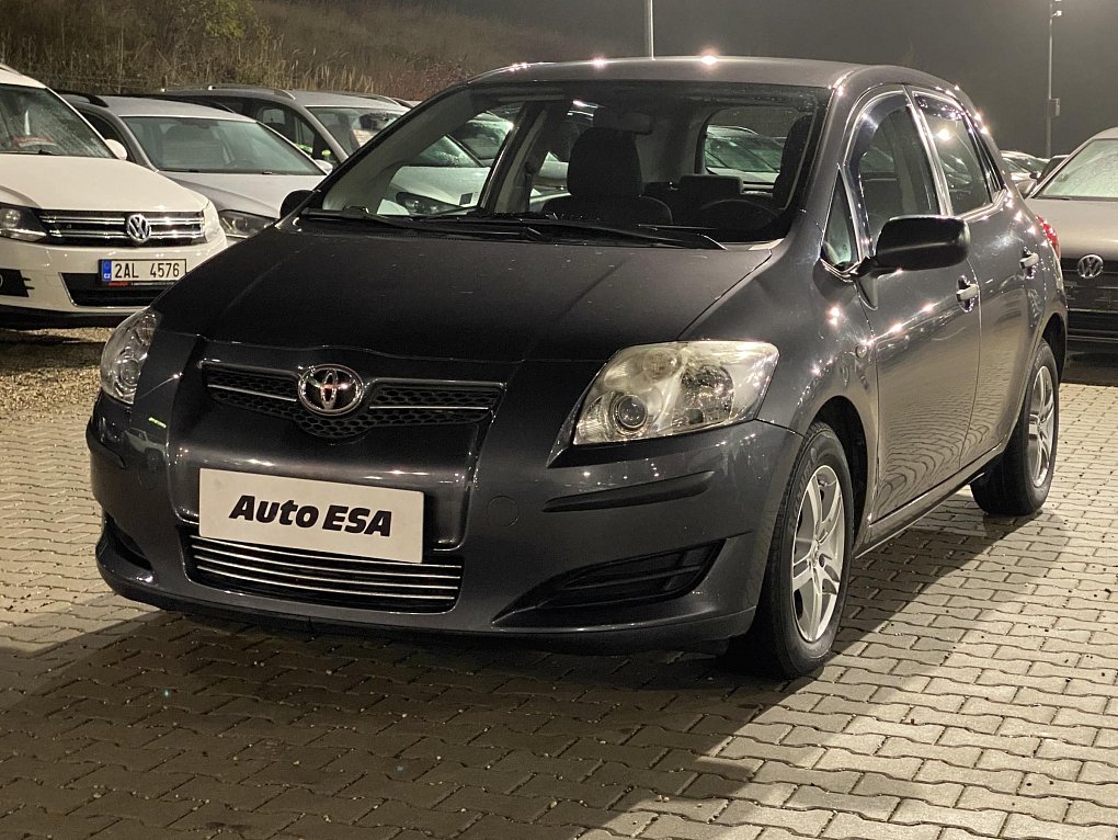 Toyota Auris 1.3 VVT-i Terra Cool
