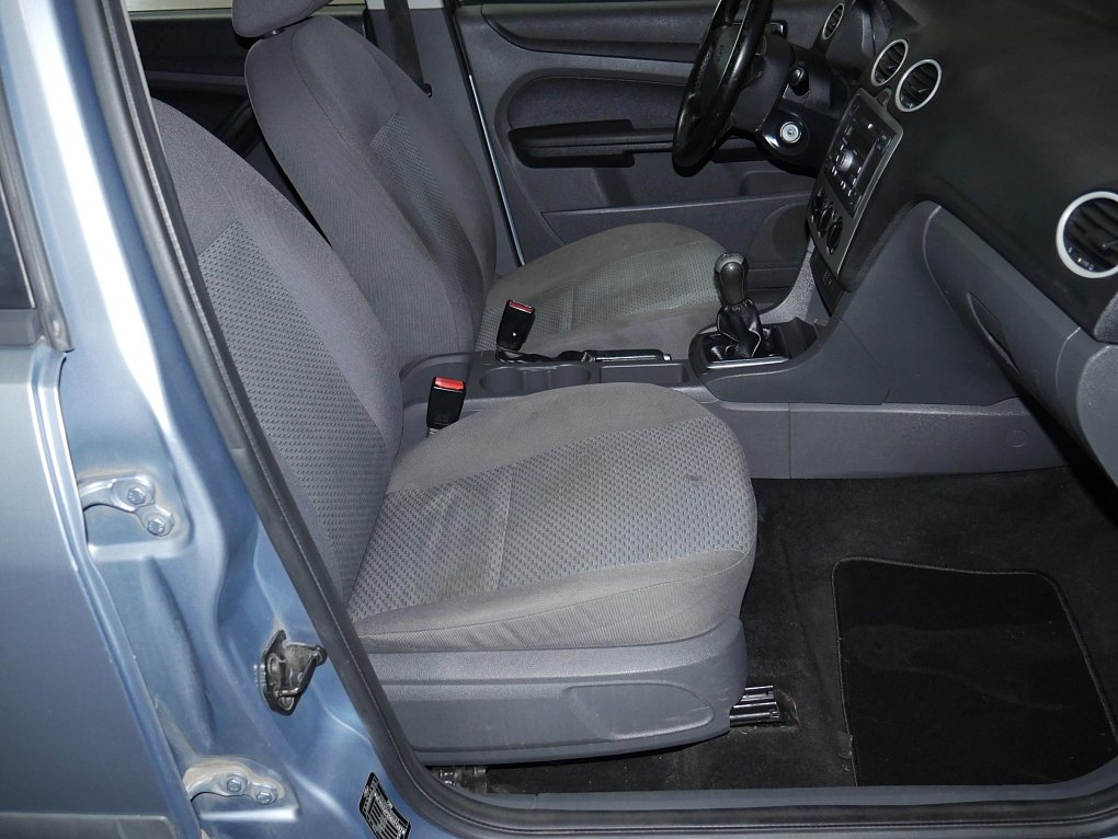Ford Focus 1.6i 