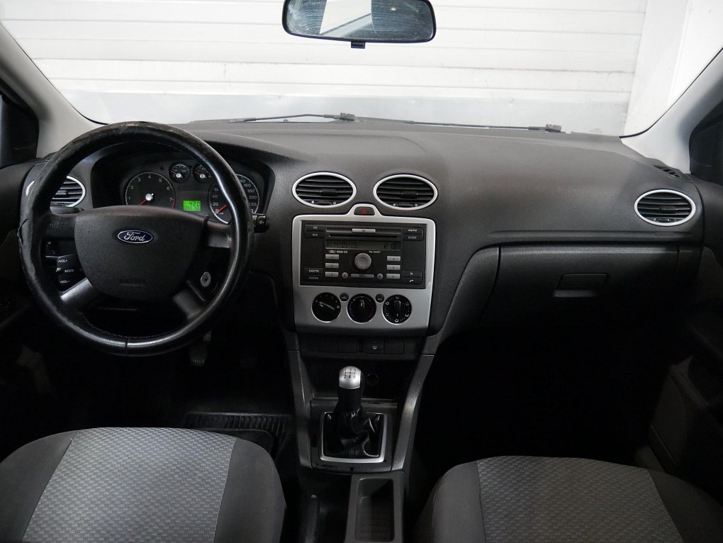 Ford Focus 1.6i 