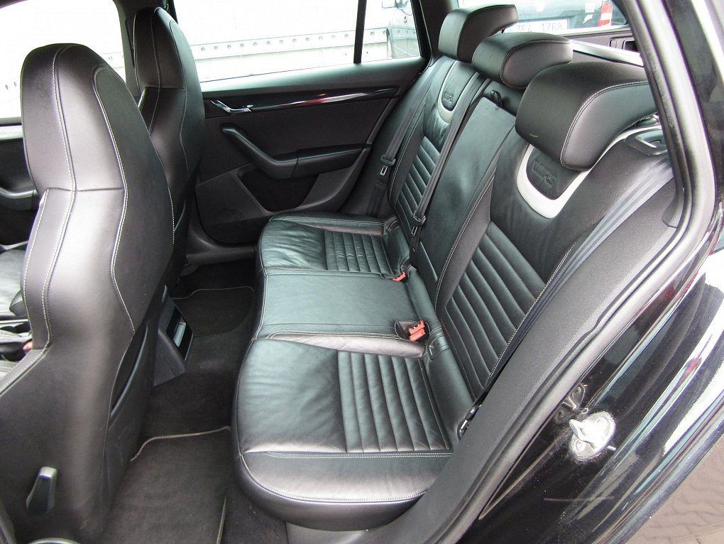 Škoda Octavia III 2.0 TDi RS