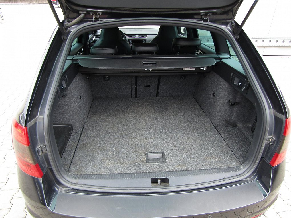 Škoda Octavia III 2.0 TDi RS