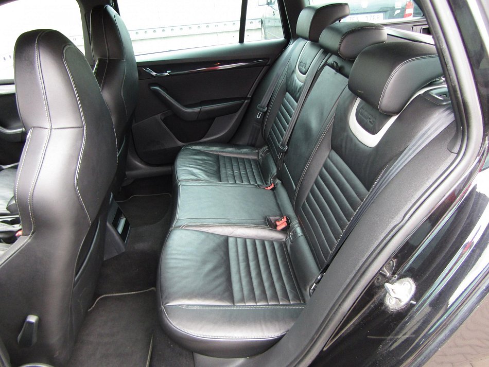 Škoda Octavia III 2.0 TDi RS