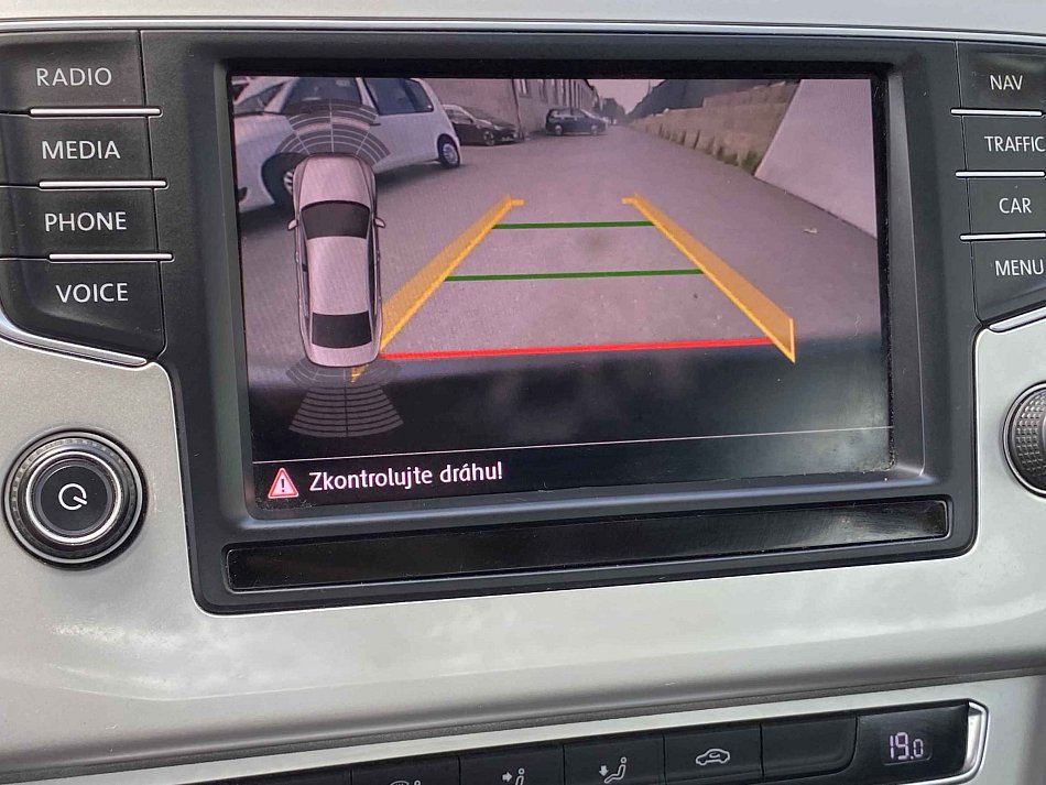 Volkswagen Passat 2.0TDi 