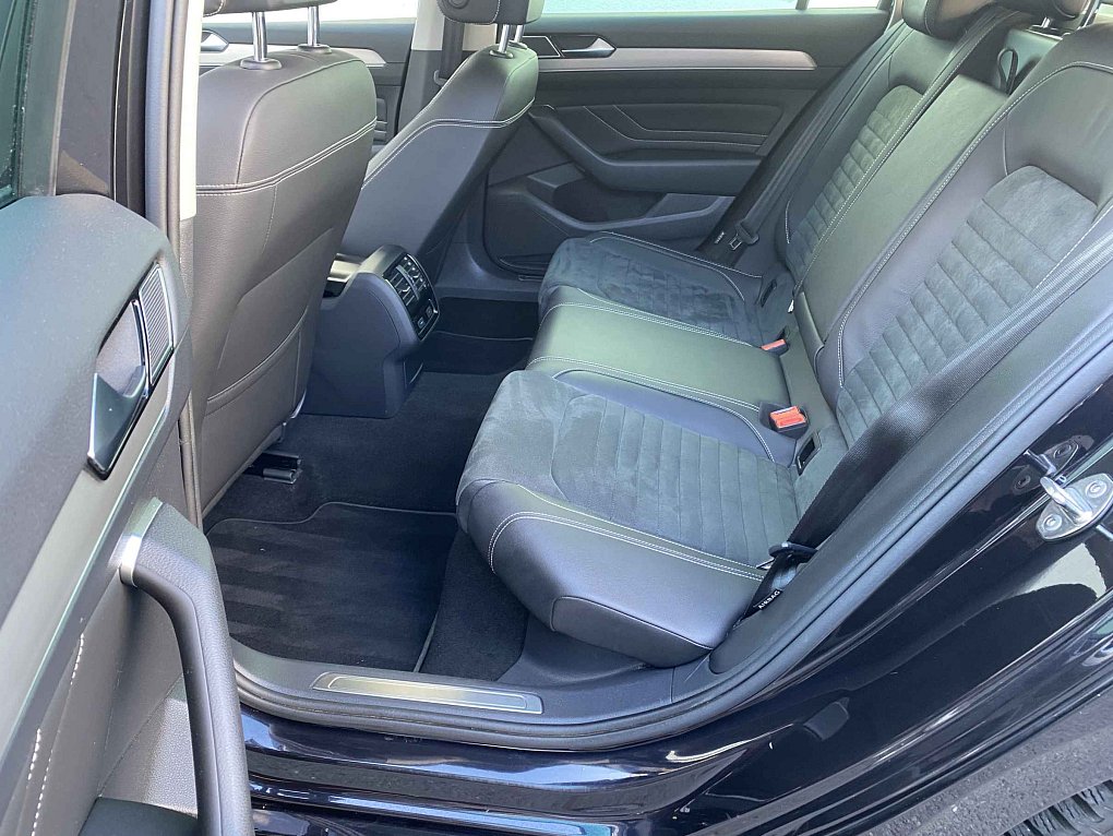 Volkswagen Passat 2.0 TDi Elegance 4x4