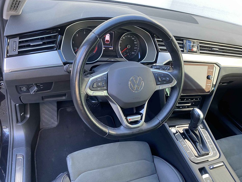 Volkswagen Passat 2.0 TDi Elegance 4x4