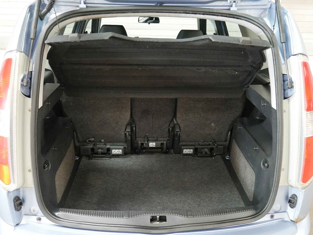 Škoda Roomster 1.2 12V 