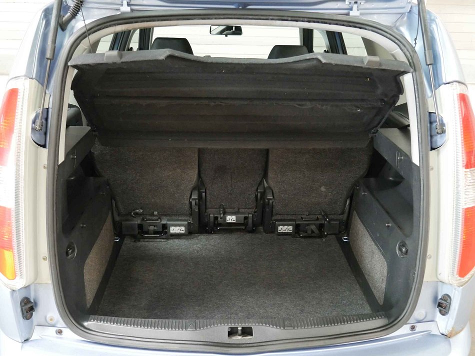 Škoda Roomster 1.2 12V 