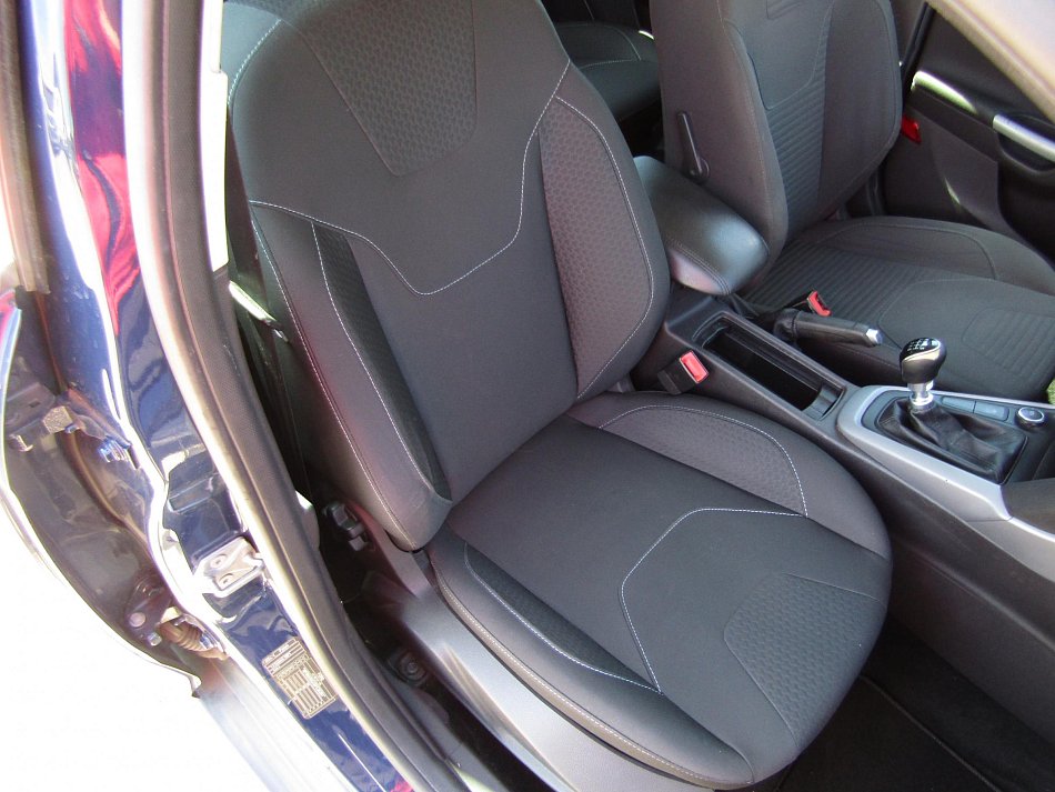 Ford Focus 1.5EB 