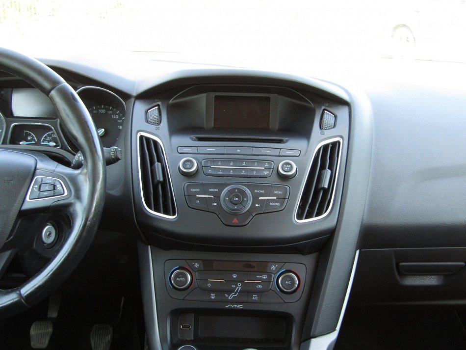 Ford Focus 1.5EB 