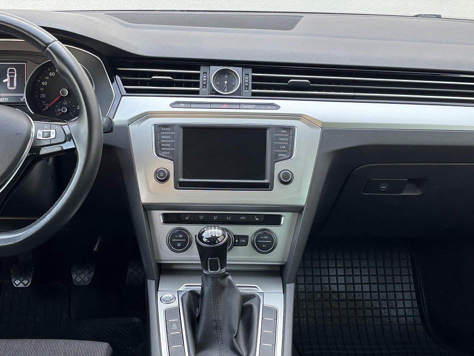Volkswagen Passat 2.0 TDi Comfortline