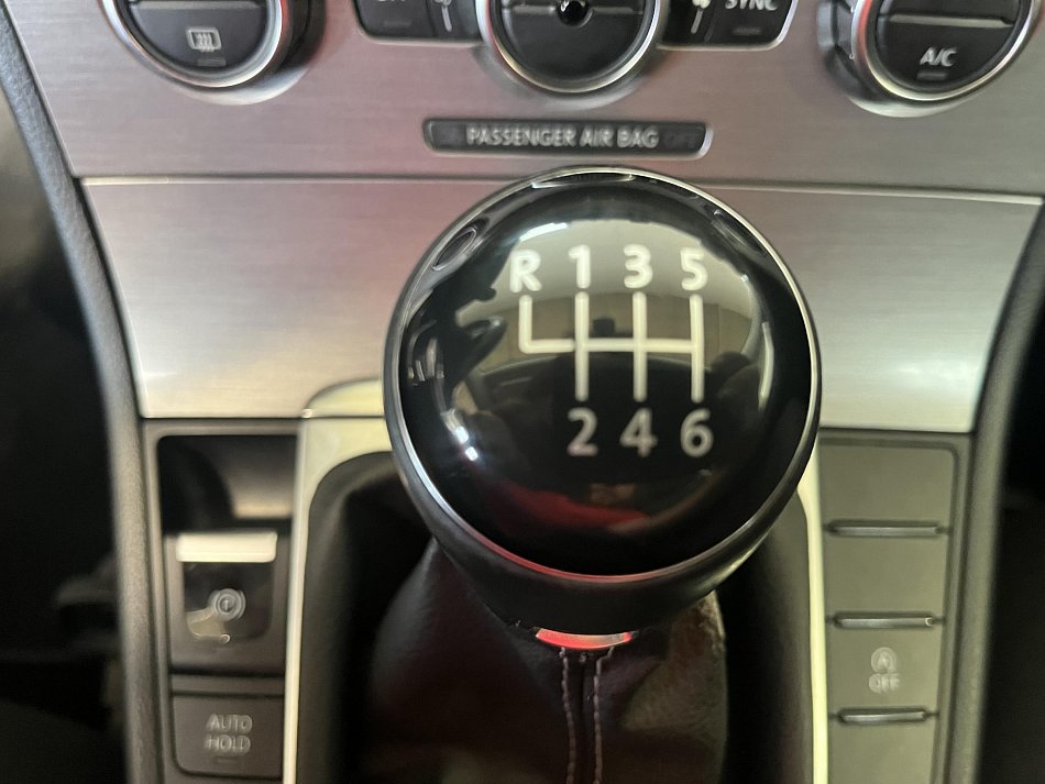 Volkswagen Passat 2.0 TDi Comfortline