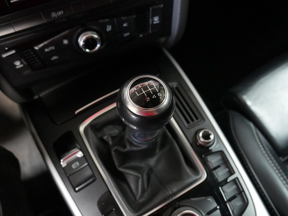 Audi A4 2.0 TDi 
