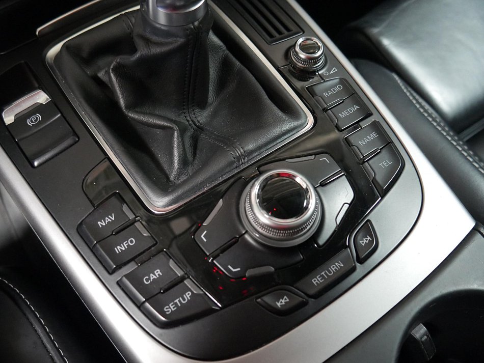 Audi A4 2.0 TDi 