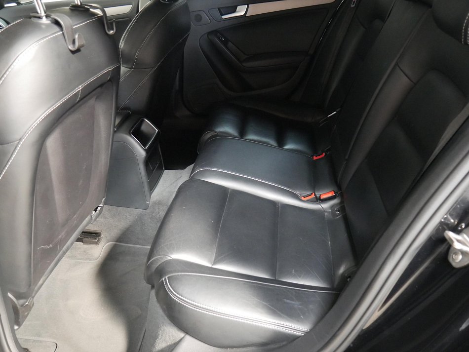 Audi A4 2.0 TDi 