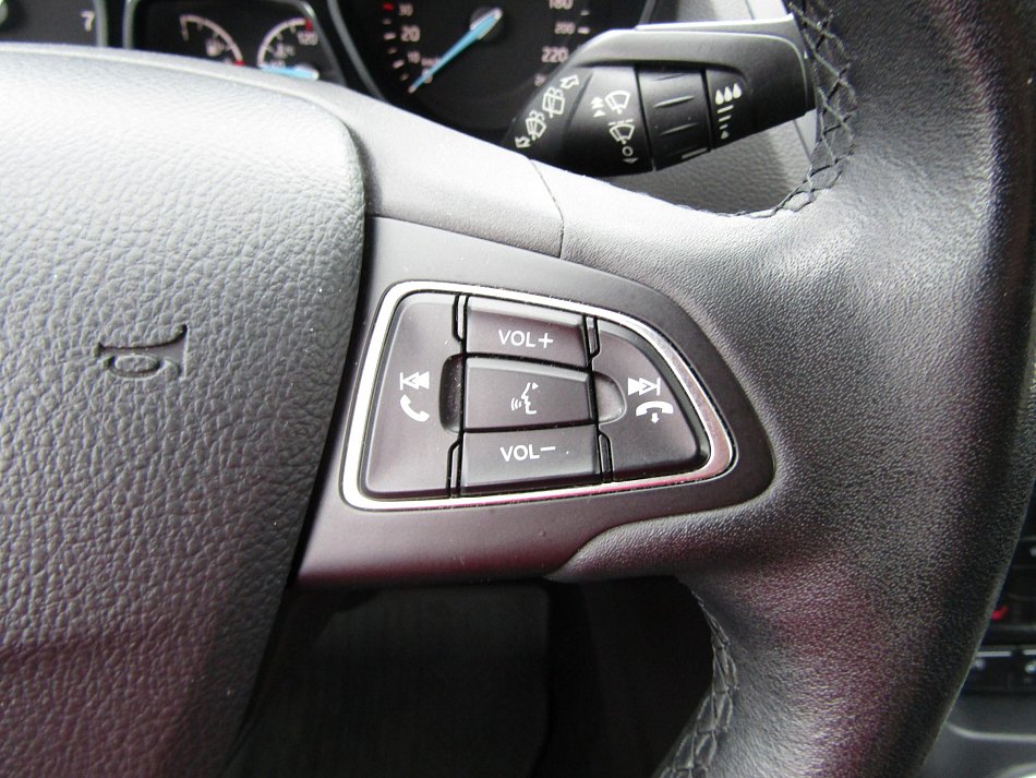 Ford Kuga 1.5 EB 